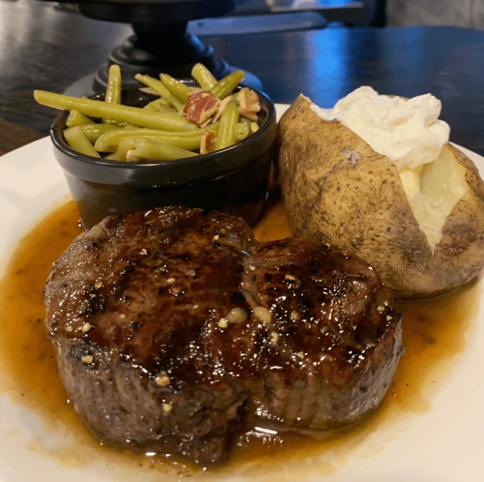 Deep South Bar Grill LLC Offers Happy Hour In Sebring FL 33870