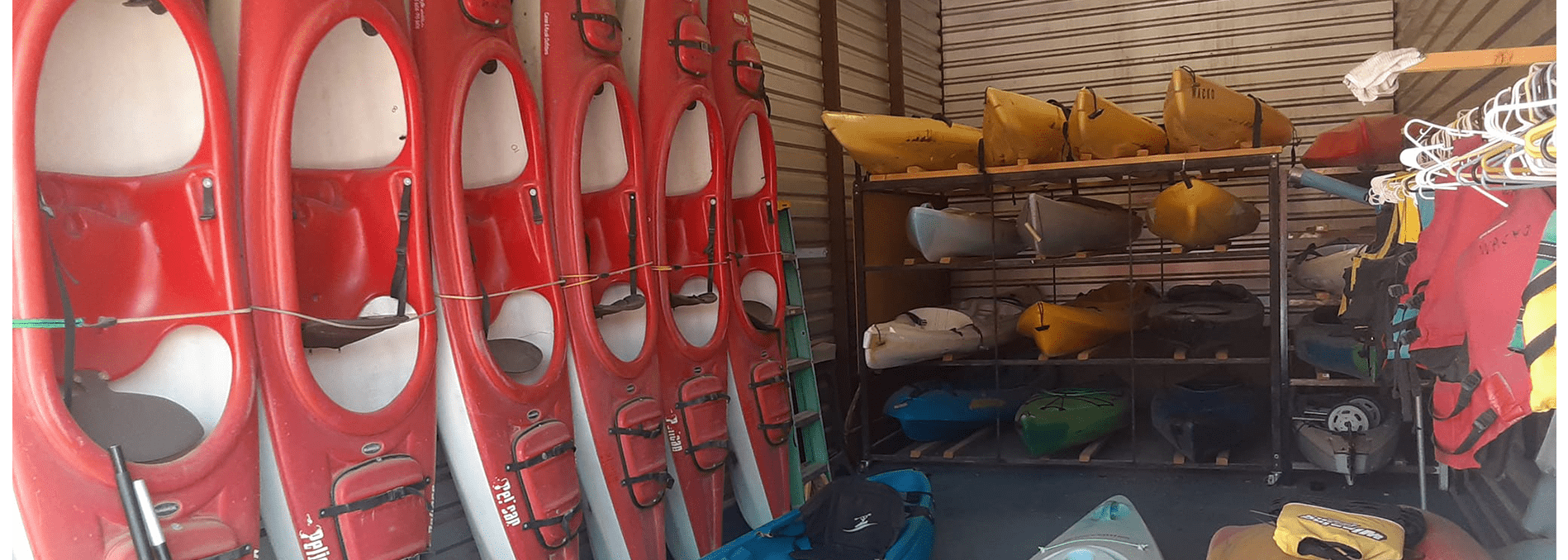 Western Arizona Canoe & Kayak Outfitters is a Kayak Tour Agency in Lake