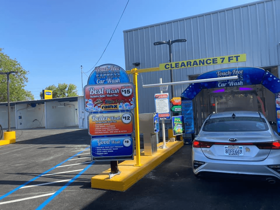 TipTop Express Car Wash Offers Touchless Car Wash Services in Modesto