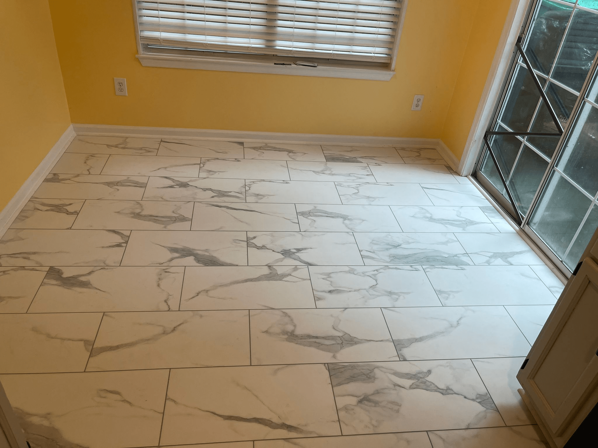 Custom Design Painting Offers Exterior Painting in Virginia Beach, VA 23451