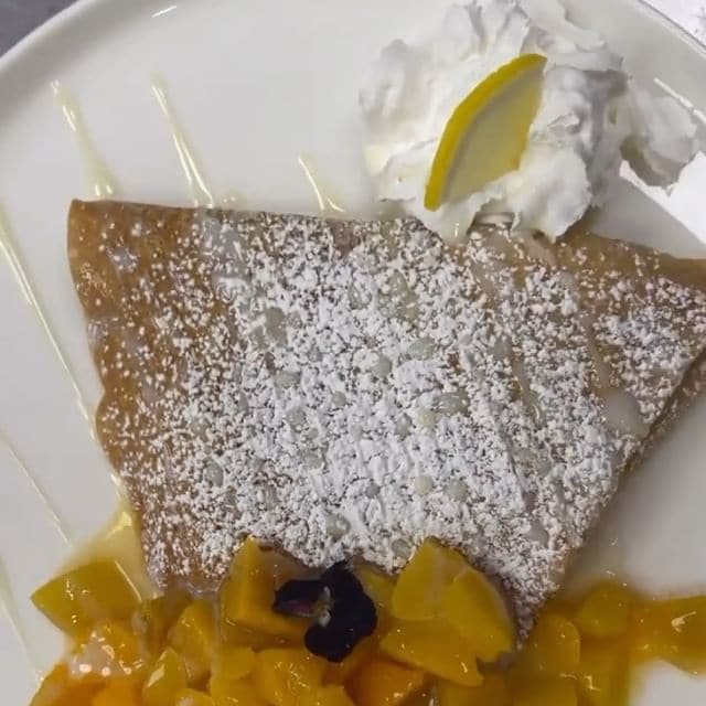 Craving Crepes Serves Smoothies in Las Vegas, NV 89108