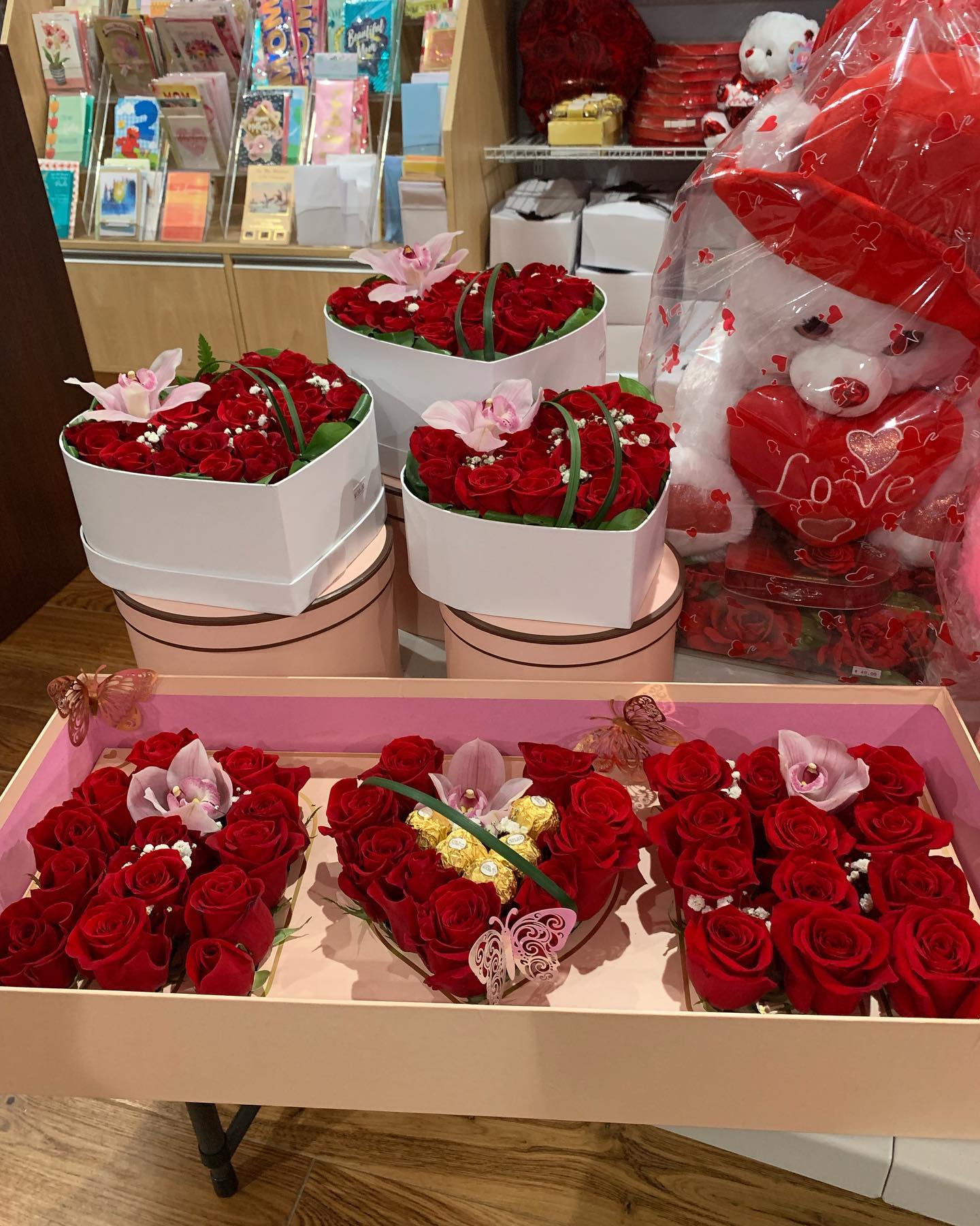 Reyna's Decorating and Flowers Offers Flower Bouquets in Baltimore, MD