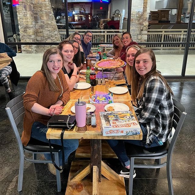 Cucinella's Pizzeria Serves Italian Food in Blue Ridge, GA 30513