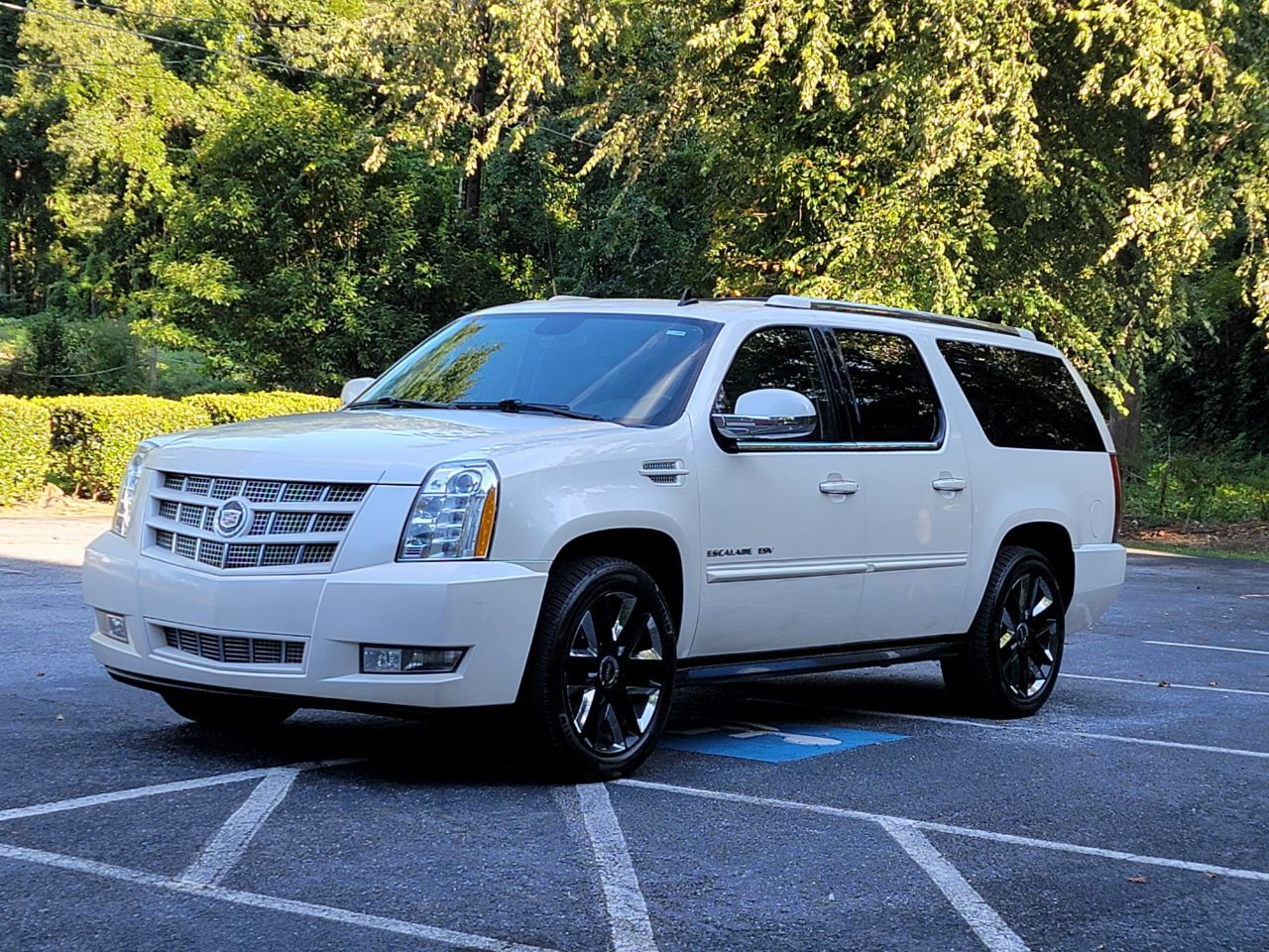 United Auto Gallery Offers Used Auto Sales in Lilburn, GA 30047