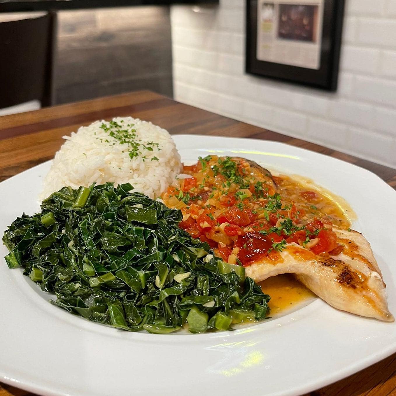 Vaulins Taproom Wine Restaurant Serves Lunch in San Francisco, CA 94103