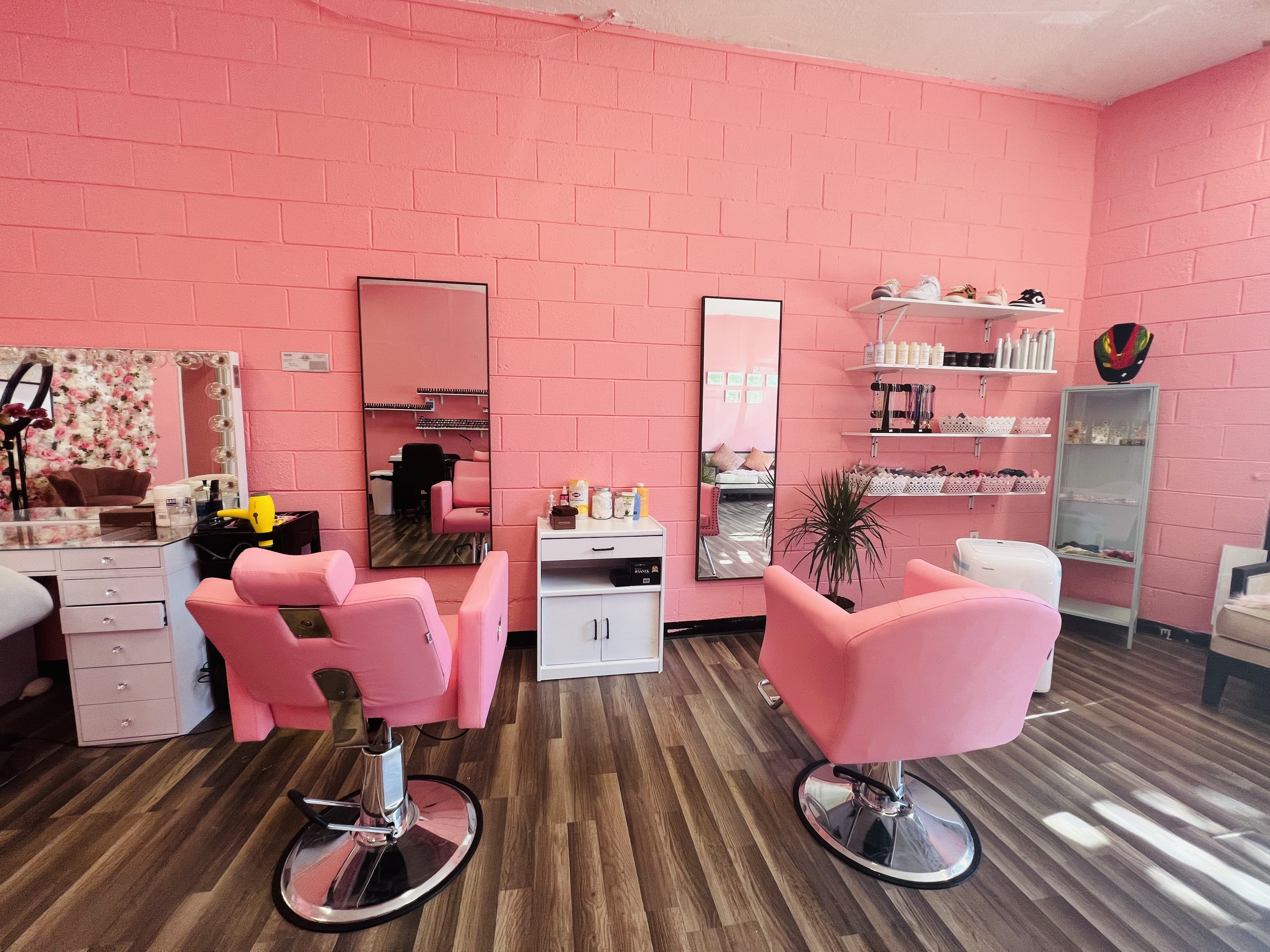 Fabulous Me Threading Salon Offers Makeup Services in San Leandro, CA 94577