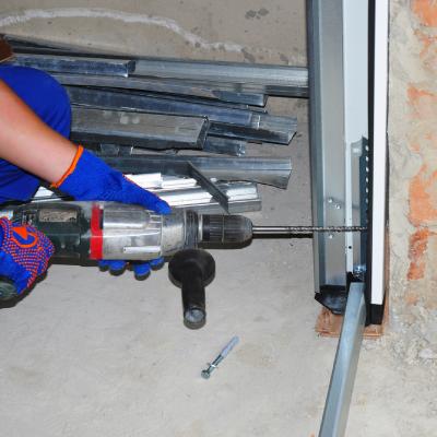 GARAGE DOOR REPAIRS
