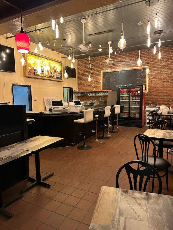 Thai Noodle and Sushi Offers Sushi Delivery in Gainesville, FL 32601