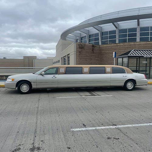 Majestic Limo and Chauffeur Offers Limousine Services in Meridian, ID 83646