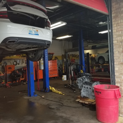 BRAKE SHOP