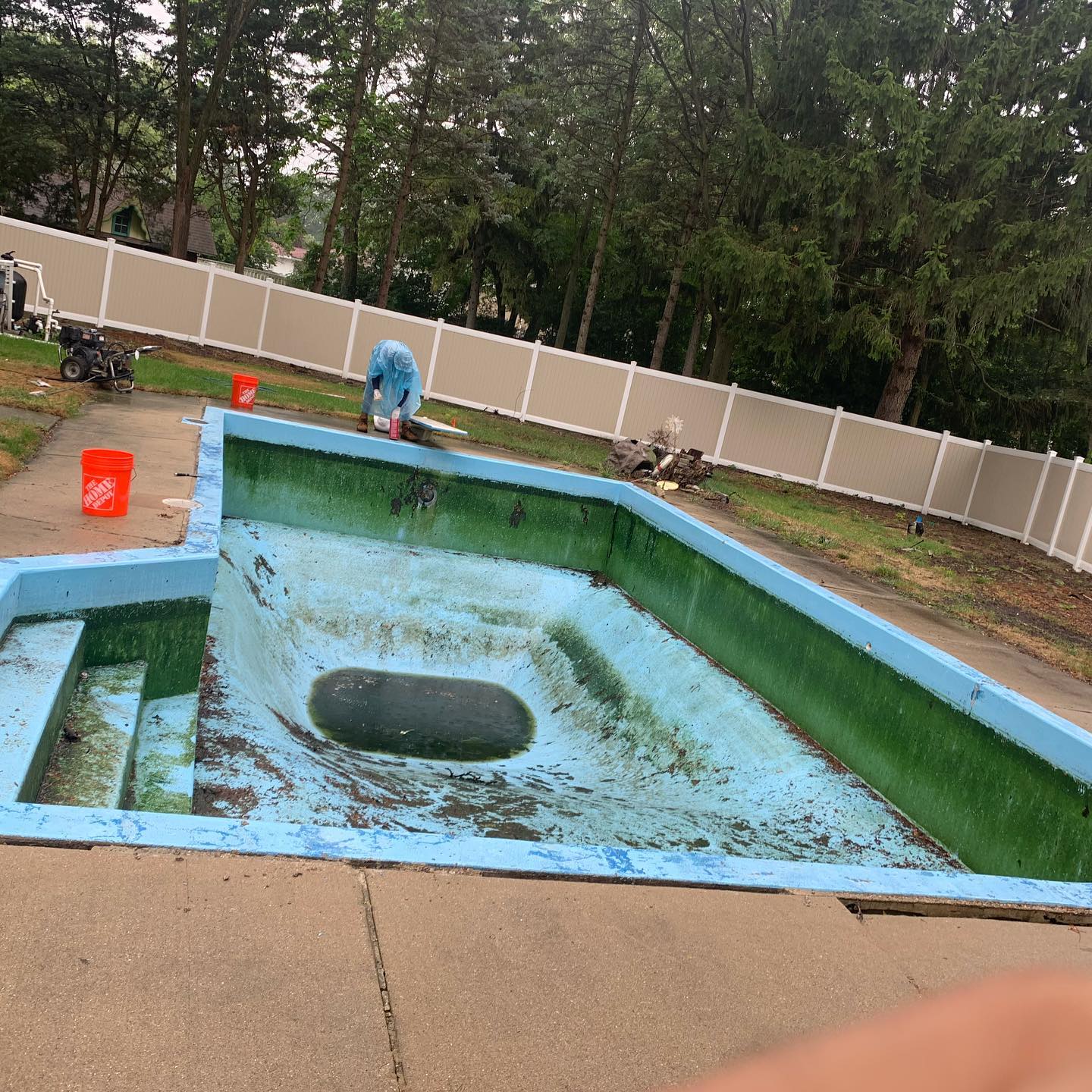 Sp Tech Pools Offers Pool Tiling Repairs in Forest Park, IL 60130