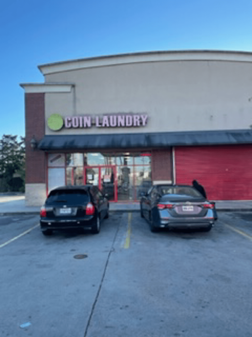 24/7 Coin Laundry is a Coin Laundromat in Baton Rouge, LA 70811