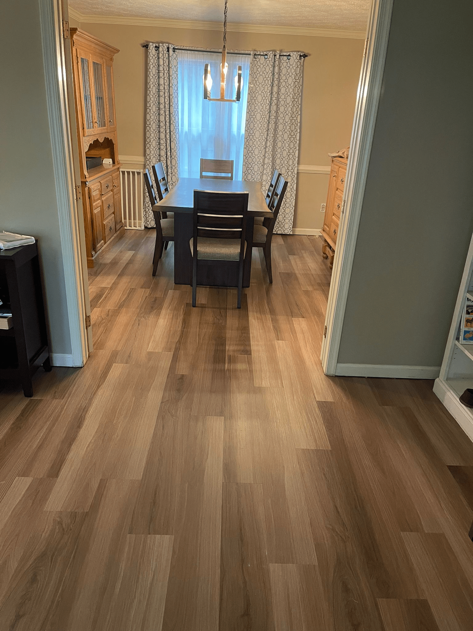 Custom Design Painting Offers Exterior Painting in Virginia Beach, VA 23451