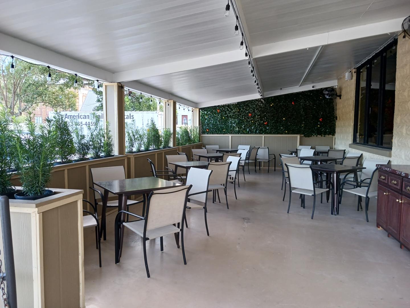 Zest Bar and Grill Offers Empanadas in Bartow, FL 33830